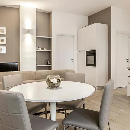 Apartman 5min Navigli- Duomo-metro- Ac-fashion District
